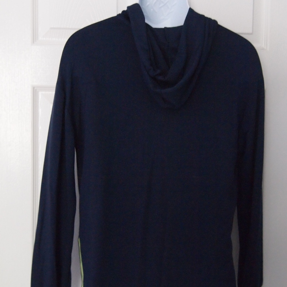 Avita Lightweight hoodie - Picture 3 of 4